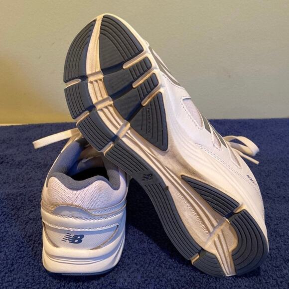 New Balance Cush+ Women's 8.5 White Low Walking Shoe Sneakers - Picture 9 of 12